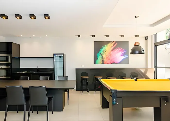 Easy Life Brigadeiro - Apartamentos Urooms